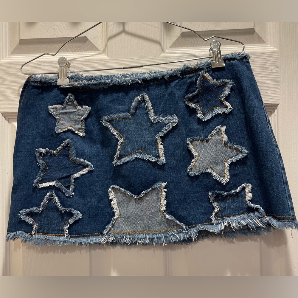 SHEIN Blue Denim Star Mini Skirt